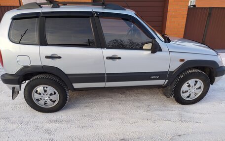 Chevrolet Niva I рестайлинг, 2007 год, 370 000 рублей, 3 фотография