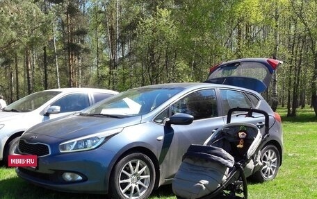 KIA cee'd III, 2013 год, 1 200 000 рублей, 24 фотография