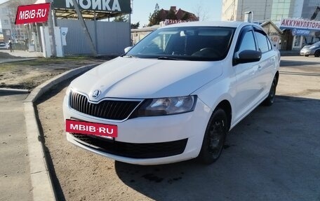 Skoda Rapid I, 2018 год, 800 000 рублей, 5 фотография