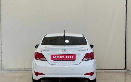 Hyundai Solaris II рестайлинг, 2014 год, 1 150 000 рублей, 8 фотография