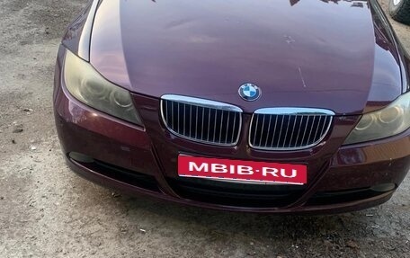 BMW 3 серия, 2008 год, 900 000 рублей, 1 фотография