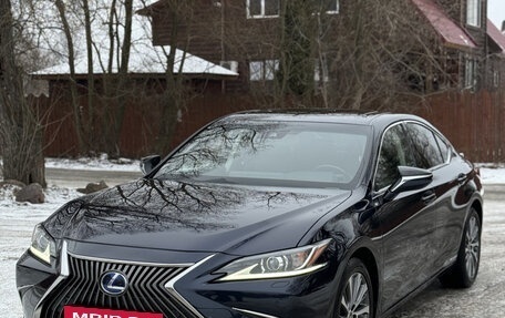 Lexus ES VII, 2019 год, 3 650 000 рублей, 9 фотография