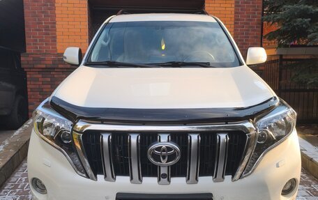 Toyota Land Cruiser Prado 150 рестайлинг 2, 2017 год, 4 500 000 рублей, 9 фотография