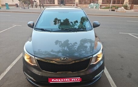 KIA Rio III рестайлинг, 2016 год, 980 000 рублей, 2 фотография