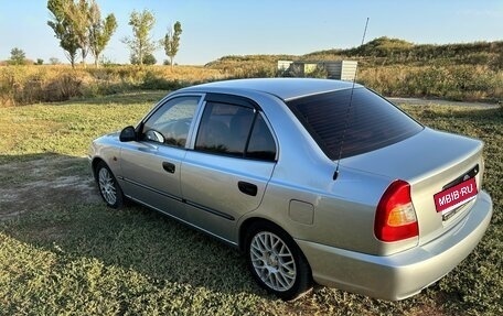 Hyundai Accent II, 2008 год, 700 000 рублей, 3 фотография