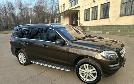 Mercedes-Benz GL-Класс, 2013 год, 2 950 000 рублей, 3 фотография