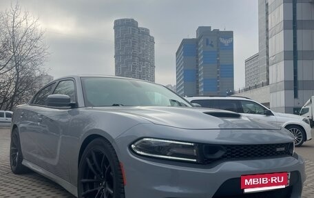 Dodge Charger, 2021 год, 8 000 000 рублей, 6 фотография