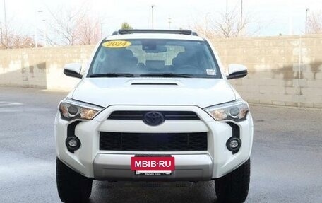 Toyota 4Runner V, 2024 год, 2 фотография