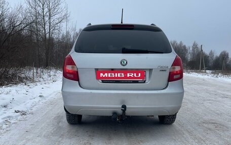 Skoda Fabia II, 2012 год, 570 000 рублей, 3 фотография