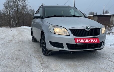 Skoda Fabia II, 2012 год, 570 000 рублей, 2 фотография