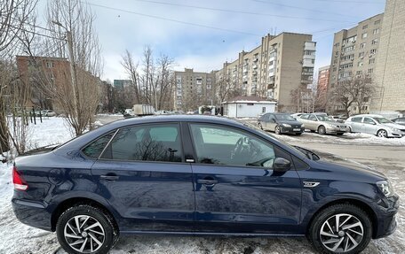 Volkswagen Polo VI (EU Market), 2017 год, 1 295 000 рублей, 4 фотография