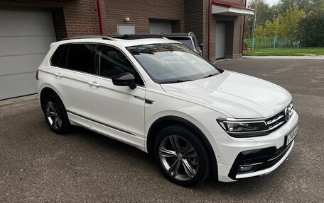 Volkswagen Tiguan II, 2019 год, 3 200 000 рублей, 3 фотография