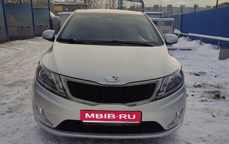 KIA Rio III рестайлинг, 2014 год, 1 000 000 рублей, 3 фотография