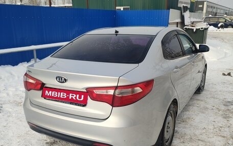 KIA Rio III рестайлинг, 2014 год, 1 000 000 рублей, 6 фотография