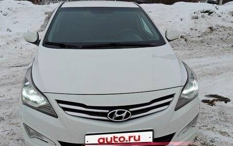 Hyundai Solaris II рестайлинг, 2015 год, 920 000 рублей, 2 фотография