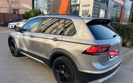 Volkswagen Tiguan II, 2019 год, 3 100 000 рублей, 5 фотография