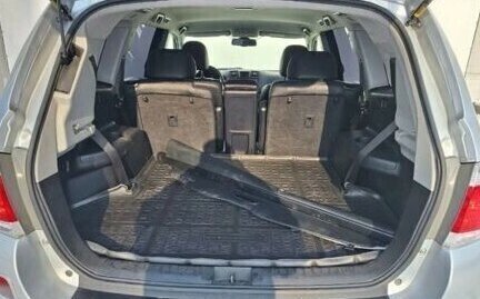 Toyota Highlander III, 2011 год, 2 250 000 рублей, 15 фотография