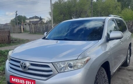 Toyota Highlander III, 2011 год, 2 250 000 рублей, 22 фотография