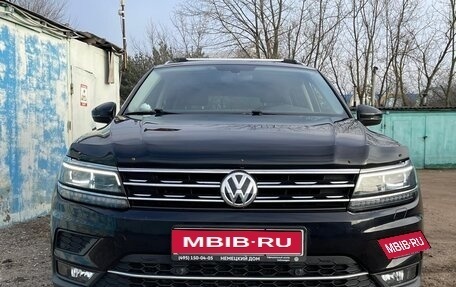 Volkswagen Tiguan II, 2017 год, 3 350 000 рублей, 1 фотография