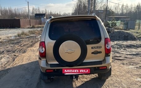 Chevrolet Niva I рестайлинг, 2004 год, 350 000 рублей, 13 фотография