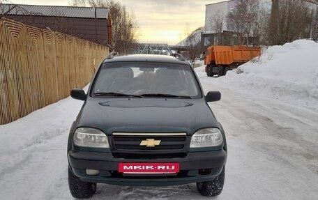 Chevrolet Niva I рестайлинг, 2004 год, 300 000 рублей, 2 фотография