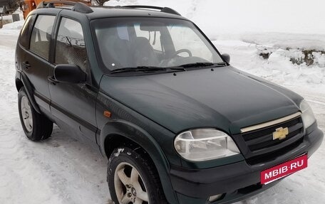 Chevrolet Niva I рестайлинг, 2004 год, 300 000 рублей, 6 фотография