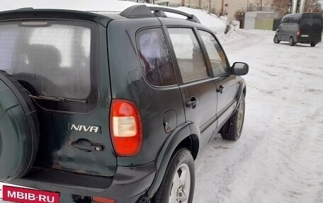 Chevrolet Niva I рестайлинг, 2004 год, 300 000 рублей, 5 фотография