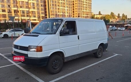 Volkswagen Transporter T4, 1994 год, 409 000 рублей, 2 фотография