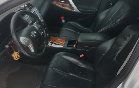 Toyota Camry, 2009 год, 1 560 000 рублей, 5 фотография