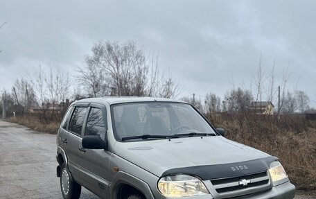 Chevrolet Niva I рестайлинг, 2007 год, 420 000 рублей, 1 фотография