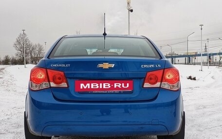 Chevrolet Cruze II, 2011 год, 630 000 рублей, 3 фотография