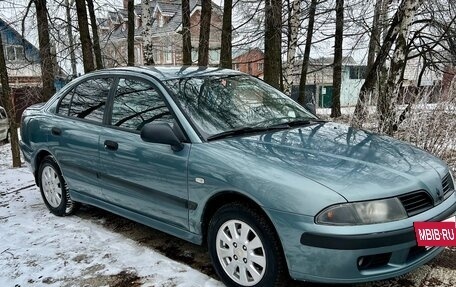 Mitsubishi Carisma I, 2003 год, 415 000 рублей, 3 фотография