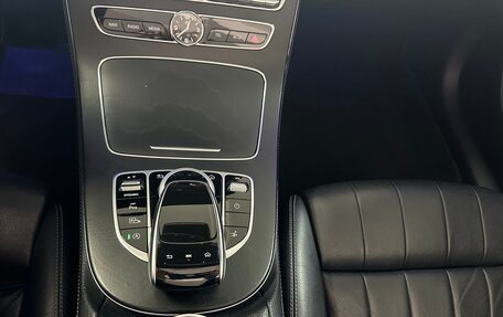 Mercedes-Benz E-Класс, 2018 год, 5 600 000 рублей, 18 фотография