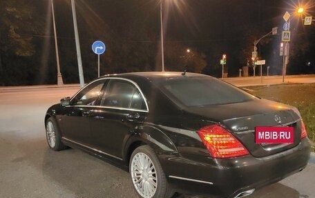 Mercedes-Benz S-Класс, 2011 год, 1 800 000 рублей, 5 фотография