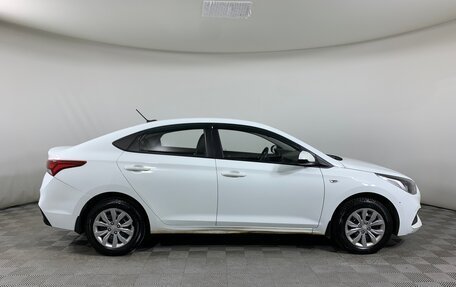 Hyundai Solaris II рестайлинг, 2018 год, 890 000 рублей, 4 фотография