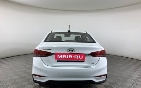 Hyundai Solaris II рестайлинг, 2018 год, 890 000 рублей, 6 фотография