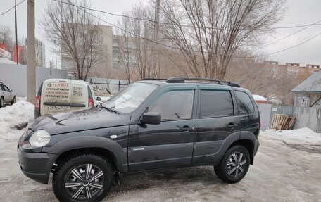 Chevrolet Niva I рестайлинг, 2011 год, 430 000 рублей, 2 фотография