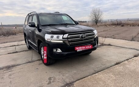 Toyota Land Cruiser 200, 2018 год, 7 500 000 рублей, 2 фотография