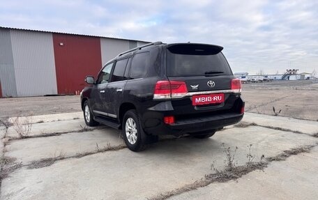 Toyota Land Cruiser 200, 2018 год, 7 500 000 рублей, 6 фотография