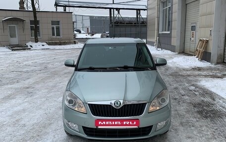 Skoda Fabia II, 2010 год, 700 000 рублей, 2 фотография