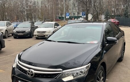 Toyota Camry, 2018 год, 2 600 000 рублей, 3 фотография