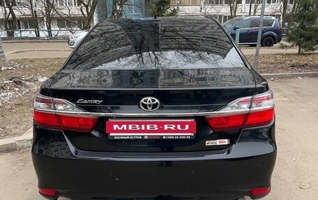 Toyota Camry, 2018 год, 2 600 000 рублей, 9 фотография