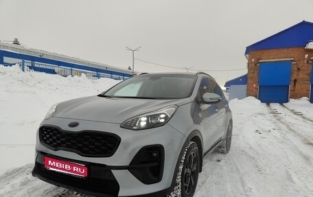 KIA Sportage IV рестайлинг, 2021 год, 2 950 000 рублей, 1 фотография