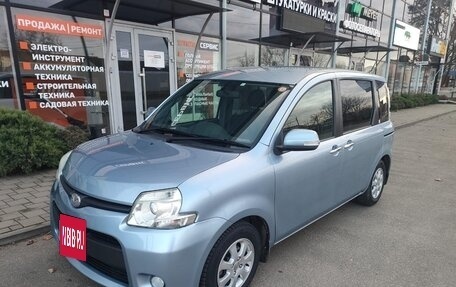 Toyota Sienta I, 2011 год, 1 200 000 рублей, 5 фотография