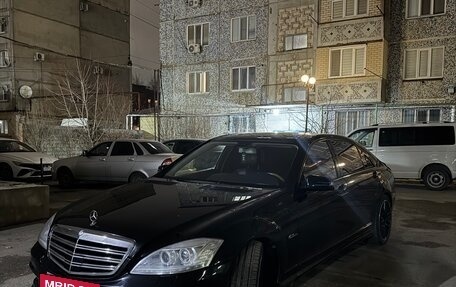 Mercedes-Benz S-Класс, 2007 год, 1 455 000 рублей, 2 фотография