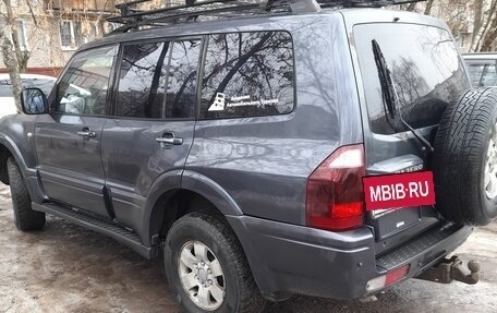 Mitsubishi Pajero III рестайлинг, 2005 год, 800 000 рублей, 10 фотография