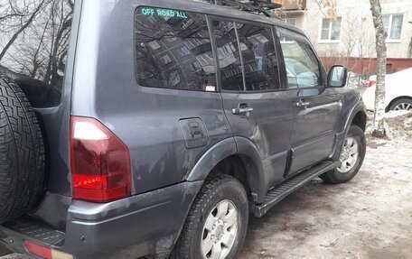 Mitsubishi Pajero III рестайлинг, 2005 год, 800 000 рублей, 14 фотография