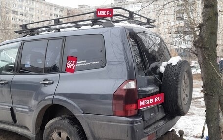 Mitsubishi Pajero III рестайлинг, 2005 год, 800 000 рублей, 13 фотография