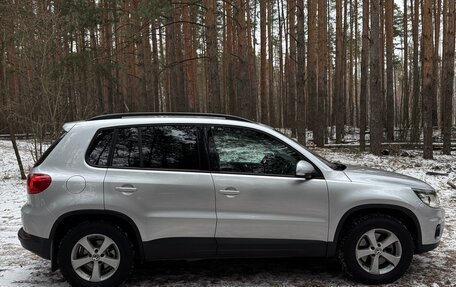 Volkswagen Tiguan I, 2011 год, 1 590 000 рублей, 4 фотография