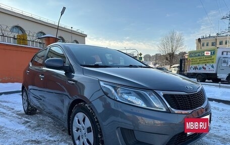 KIA Rio III рестайлинг, 2014 год, 1 090 000 рублей, 2 фотография